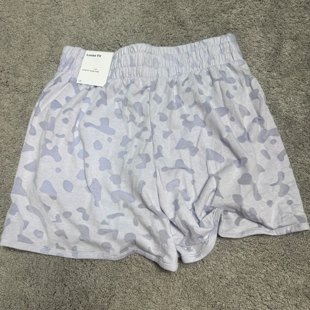 NEW Nike Dri Fit Youth Girls Medium Loose Fit Training Shorts